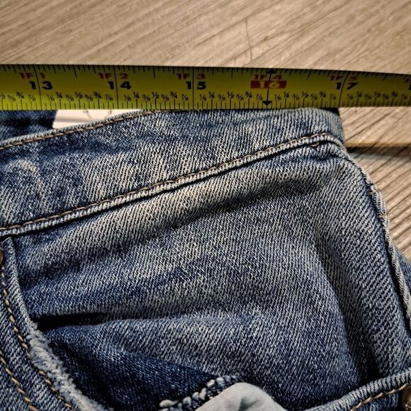 Kancan Distressed Straight Leg Streetwear Boho Jeans Size 31 NWT Lightwash Blue - Picture 6 of 14